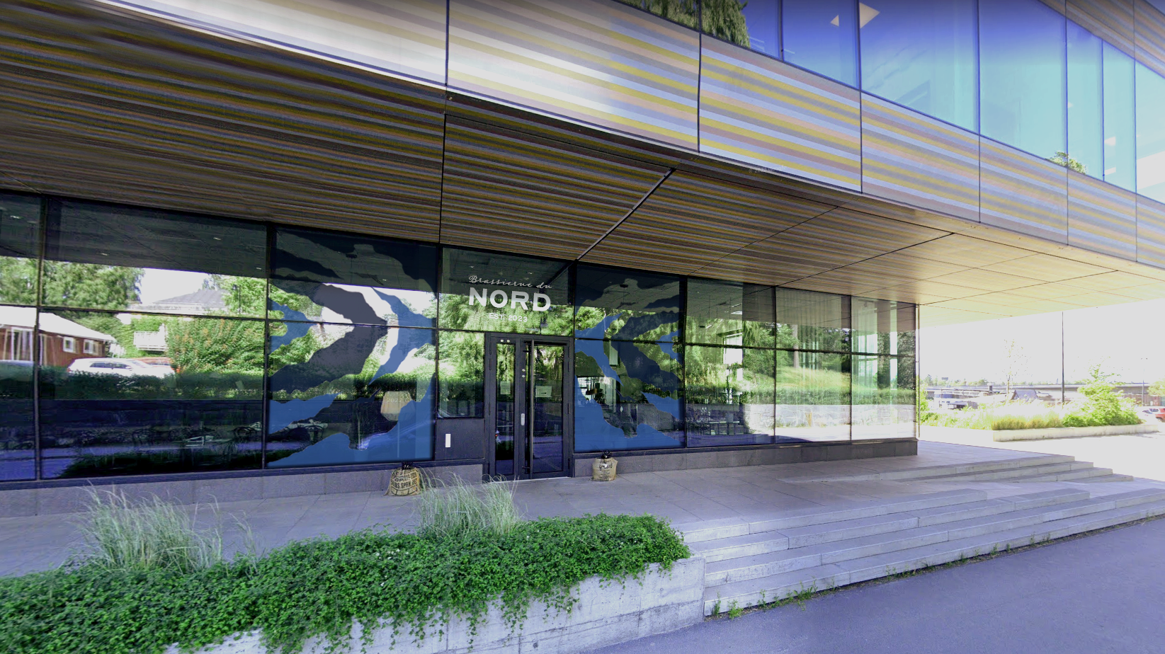 Brasserie du Nord Restaurant Exterior Mockup